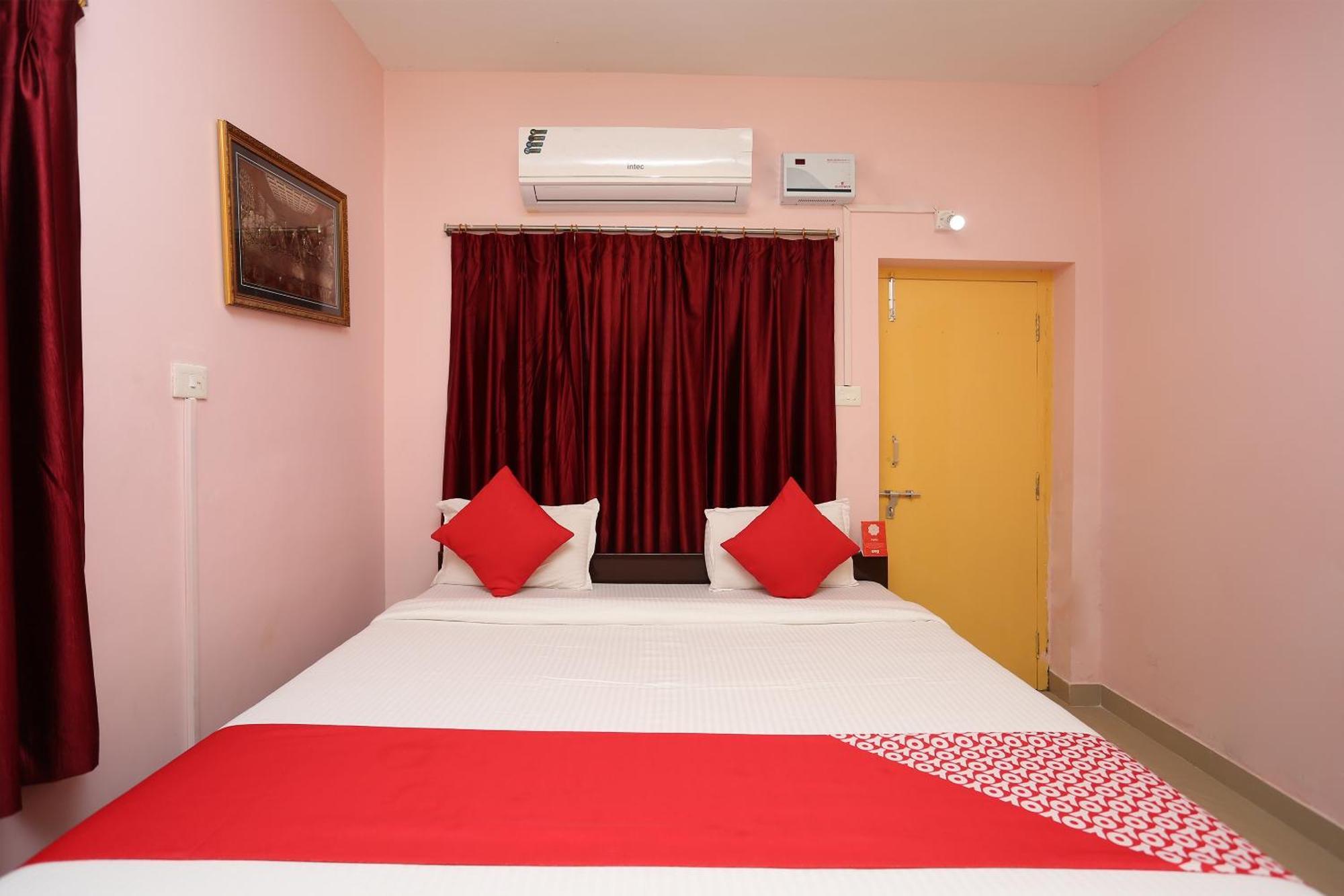 Hotel Grand Paradise Bhubaneswar Exterior foto