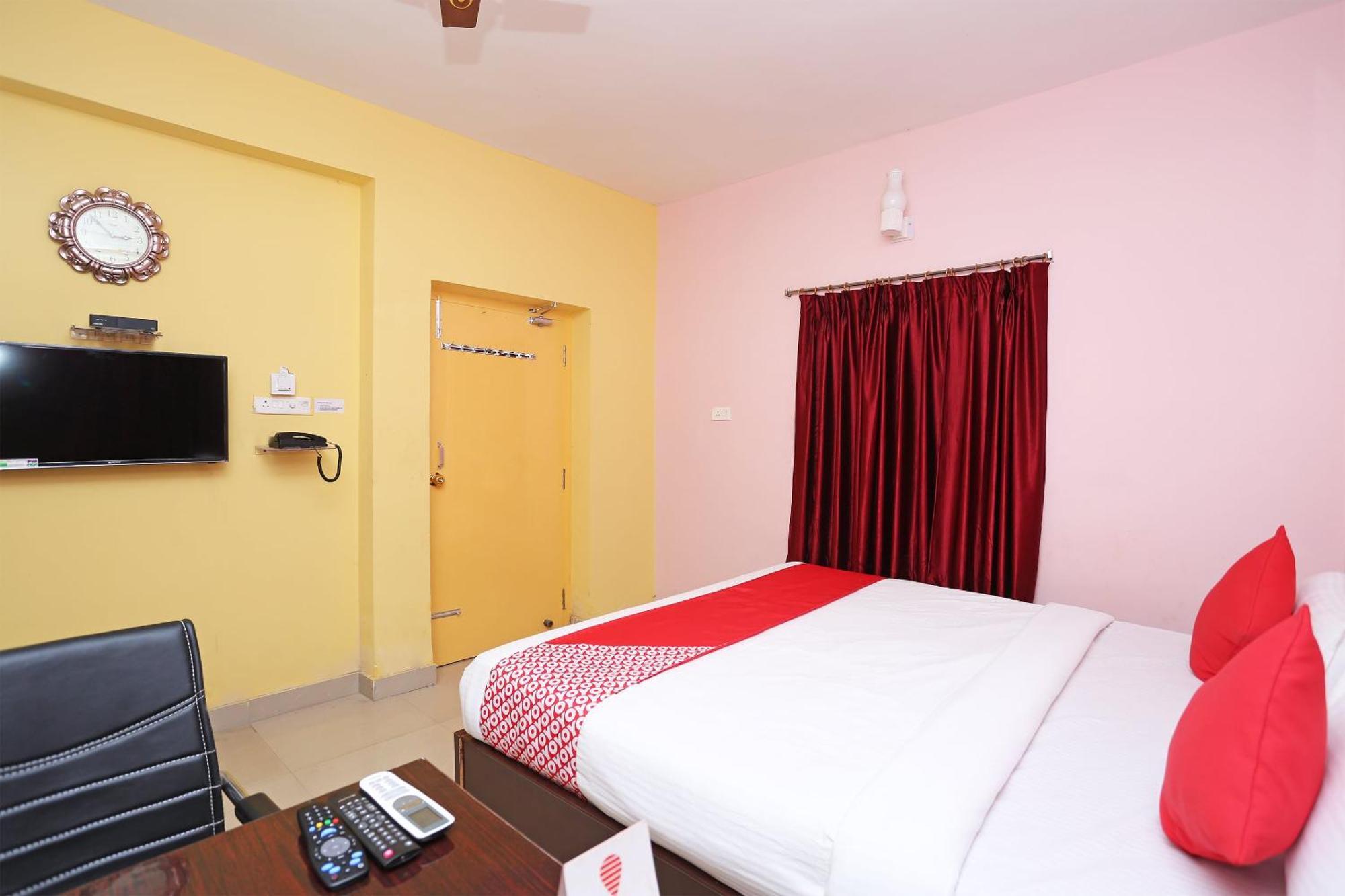 Hotel Grand Paradise Bhubaneswar Exterior foto